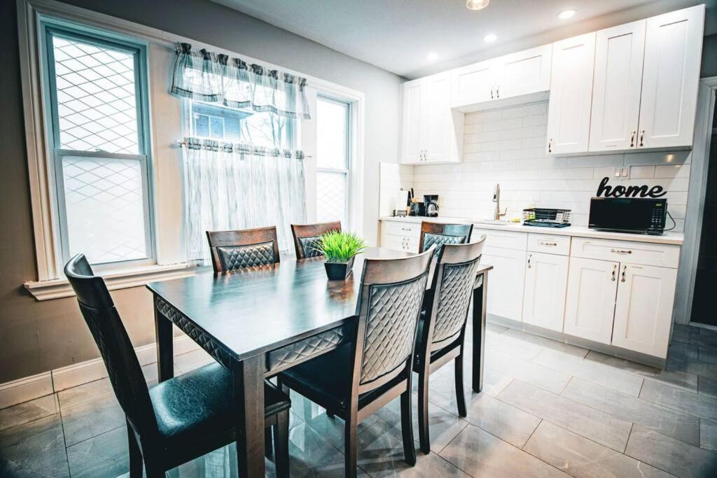 Comfortable 3Br, 1 Bath Close To The Falls Niagara Falls Zewnętrze zdjęcie